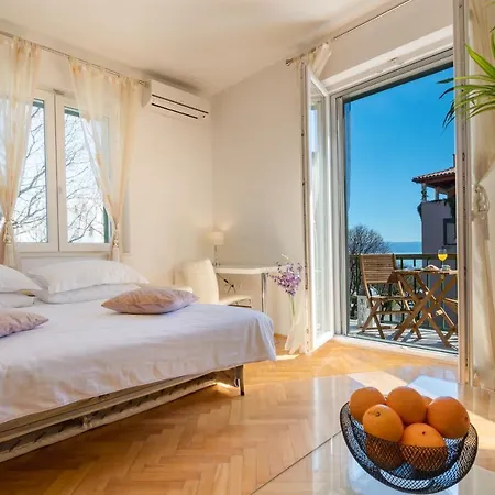 Palomar Luxury * سبليت